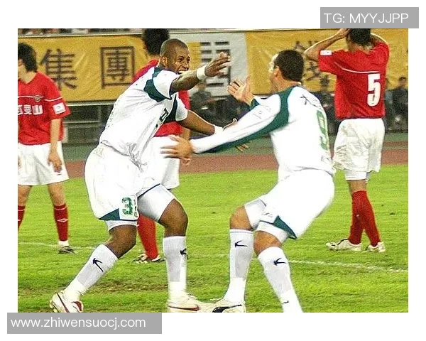 广州与辽宁精彩对决完整视频回顾全场比赛亮点与精彩瞬间一网打尽 广州与辽宁精彩对决完整视频回顾全场比赛亮点与精彩瞬间一网打尽